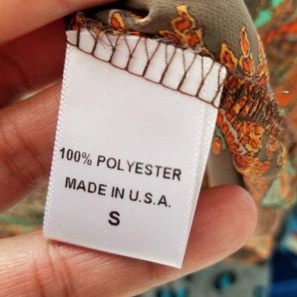 Bobeau elastic off the shoulder boho paisley top - Picture 2 of 6